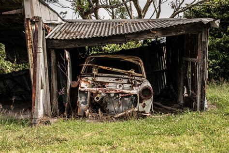 How To Sell Your Used Car With Body Damage Slightly Salvageable