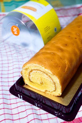 Hias masker polosmu dengan pernak pernik bunga yang cantik. Bolu Gulung Lembut : Resep Bolu Gulung Lembut Dan Enak ...