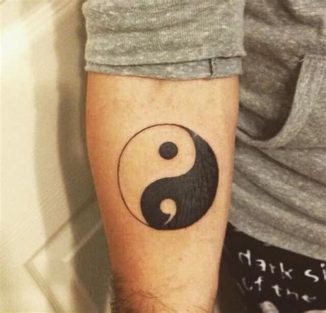 Tatuajes De Yin Yang Hombres And Mujeres Y Significados 🥇