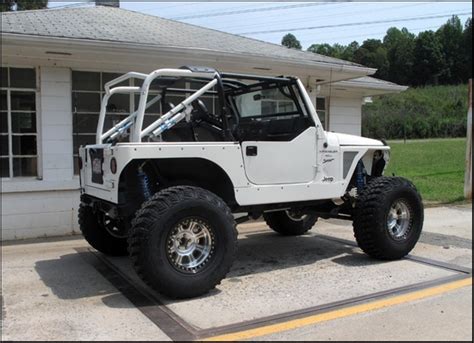 Jeep Tj With No Fender Flares And Huge Tires Off Road Racing