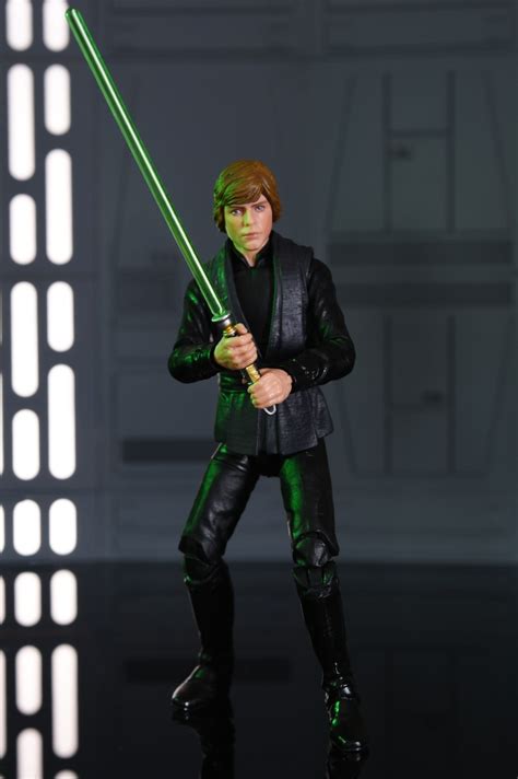 Hasbro Star Wars Black Series Luke Skywalker Jedi Knight Review Fwoosh