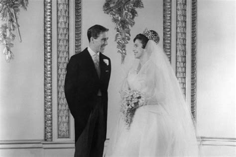 Lord Snowdon Ex Husband Of Princess Margaret Dies At 86 Wsj
