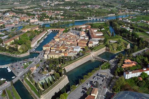Best peschiera del garda b&bs on tripadvisor: Peschiera del Garda - Venetian Fortresses