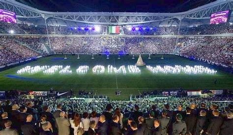 In the summer of 2012, udinese therefore presented plans for the redevelopment of stadio friuli into a modern arena. Nevica a Torino, ma stasera Juve-Udinese allo "Juventus ...
