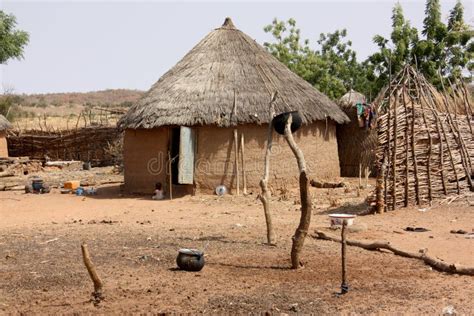 African Village Huts Stock Image Image Of Panorama People 96121711