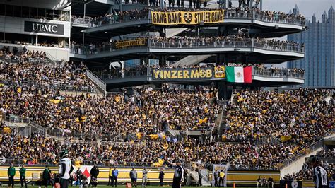 Fan Dies After Fall From Escalator At Acrisure Stadium Following Pittsburgh Steelers Game Cnn