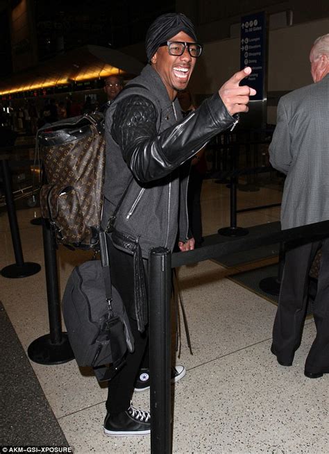 Nick Cannon Leaves Lax To Perform His Wild N Out Show To London