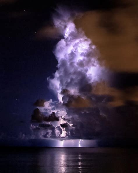 Scenery Nature Landscapes Oceans Clouds Skies Lightning Storms