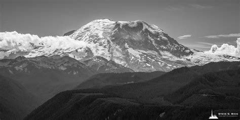 Mt Rainier The View From Sun Top Fire Lookout Washington 2022