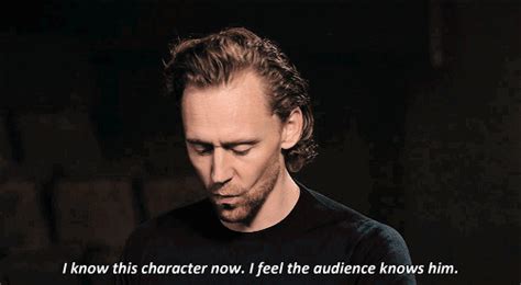 # reaction # smile # tom hiddleston # loki # aye. Pin on Tom Hiddleston/Zach Levi/Jeremy Renner