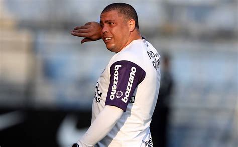 Overweight Ronaldo De Lima Offers To Get Fit If Goal-Shy Real Madrid