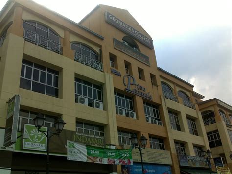 Apply to geomatika university college. SAYA SAYAAAANNGGG GEOMATIKA COLLEGE INTERNATIONAL ...