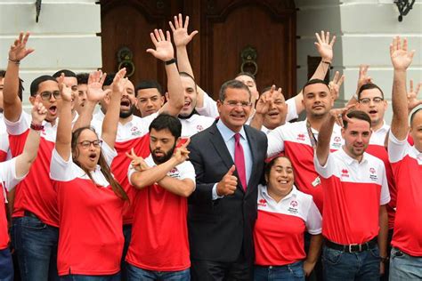 Gobernador Abandera Delegación Puertorriqueña Para Olimpiadas