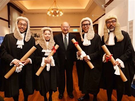 Jun 04, 2021 · 香港文匯報昨日報導質疑台灣品牌豬肉產品瘦肉精超標。陸委會今天表示，文匯報無視港府回應台灣產品食物化驗已全數通過的事實，仍意圖要. 逾300年英國裁縫老店 為港法官律師製衣袍假髮 | 政事 | 巴士的報