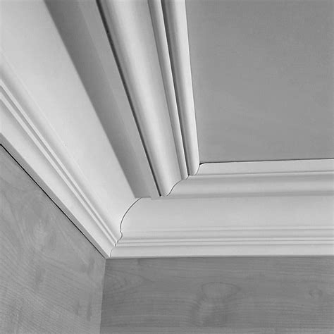 Hold the coving in place and line up the edges with the pencil guide lines on the wall and ceiling. Large Victorian Plaster Coving 165mmx2.5m CS1757
