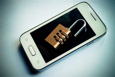 Find Out If It Is Possible To Crack Your Smartphone Messages