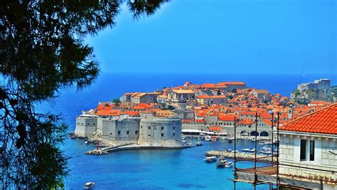 Descubre las mejores playas de croacia y relájate frente a la costa. Croacia, de playa en playa - Lonely Planet