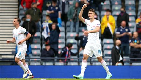 Patrik schick thoát kiếp 'kép phụ' ở rb leipzig, trở thành niềm hy vọng mới của bayer leverkusen. Patrik Schick Pencetak Gol Terjauh Euro 2020, Kenyang ...