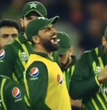 Pin By On Pct Pakistan Cricket Team Cricket Team Reaction Pictures