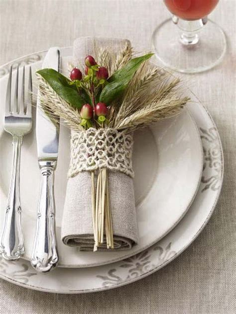 You don't need paint for this project, just a lot. Top 20 Lovely DIY Napkin Ring Ideas For Thanksgiving Table ...