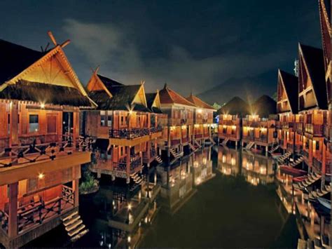 Danau Dariza Resort Garut Akomodasi Mengapung Ala Rumah Adat