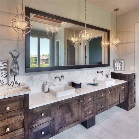 Farmhouse bathroom faucets are available in multiple shades, sizes, and finishes. Outstanding 30+ Beautiful Rustic Bathroom Design Ideas You ...