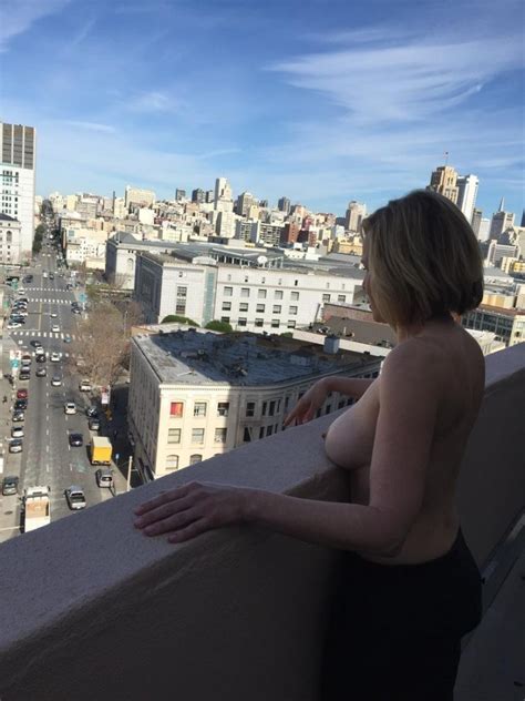 Chelsea Handler Naked Photos The Sex Scene