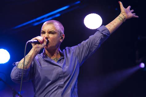 Шине́йд мари́ бернаде́тт о'ко́ннор (англ. Sinéad O'Connor maakt comeback in Het Depot: "Ze haalt nog ...