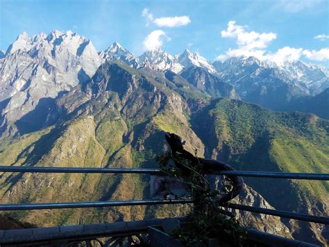 Hiking Tiger Leaping Gorge In Yunnan China One Of The Worlds Best Hike