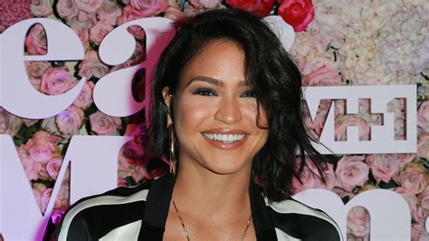 Cassie Gives Birth To Babe Sunny Cinco With Husband Alex Fine Our Hearts Got Bigger Access