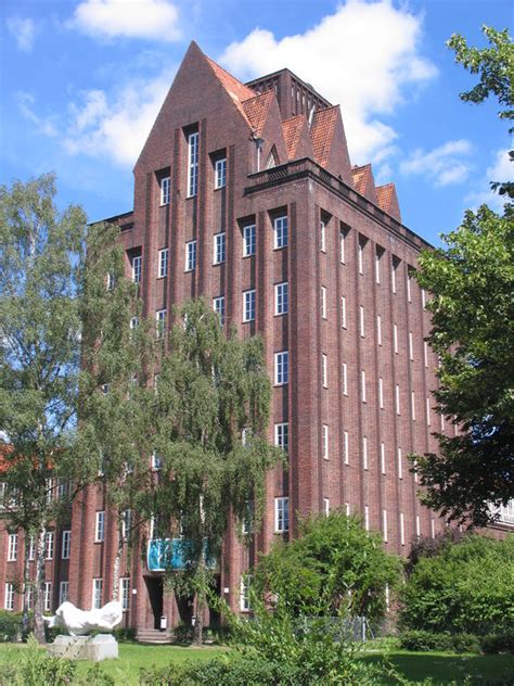 Braunschweig 'da infobel kayıtlı şirketleri 14 listeledi. Das Haus der Wissenschaft nimmt Formen an | Stadt Braunschweig