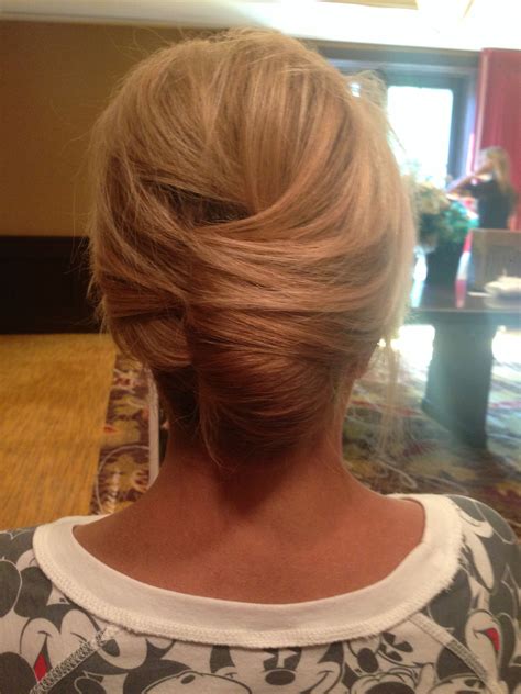 Classic French Twist Updobridal Hairmother Of The Bride