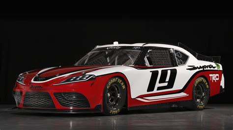 To determine the starting positions for any given nascar race, the cars must first perform in a qualifying lap. 2019 Toyota Supra NASCAR Race Car | Top Speed