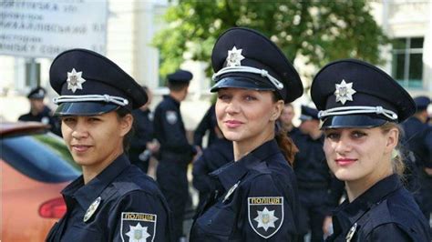 Top 10 Most Attractive Women Police In The World Top To Find