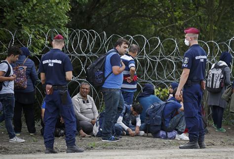 Europe migrant crisis: Hungary declares emergency, seals border, detains migrants - CBS News