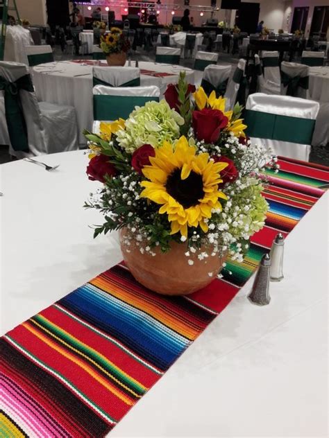 Centros De Mesa Boda Mexicana Arreglos Florales Y Decoración Mexican Wedding Centerpieces