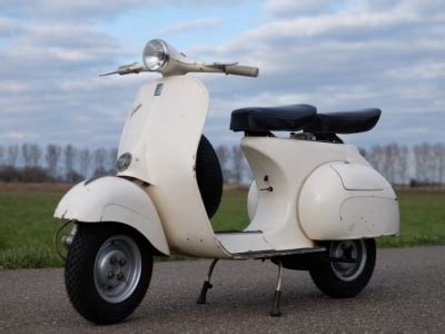 Check out our new website! Voorraad klassieke vespa's | De Vespa Garage Vintage