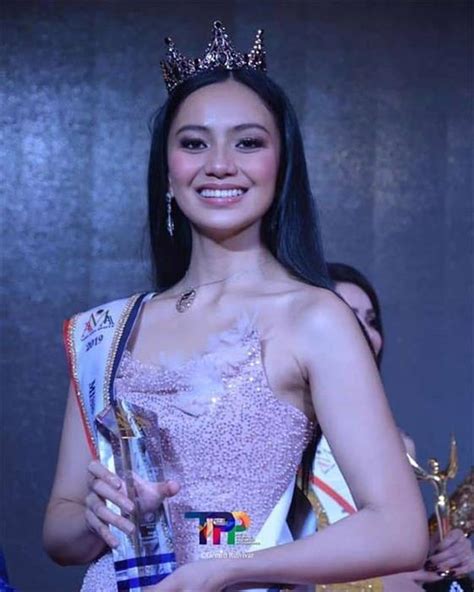 Kayesha Chua Wins Miss Asia Awards