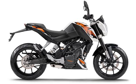 Powering the ktm duke 125 is a 124.7cc, 4 valve, liquid cooled engine, which produces peak power of 14.3 bhp at 9,250rpm and 12 nm of torque at 8,000rpm. KTM 125 Duke Price, Specs, Review, Pics & Mileage in India