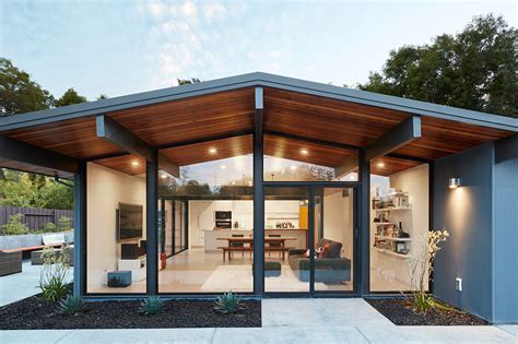 Klopf Architecture Updates Mid Century Eichler Home In Silicon Valley