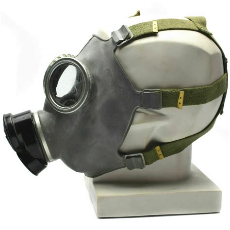 Cold War Era Polish Gas Mask Mc 1 Original Mask Genuine Etsy