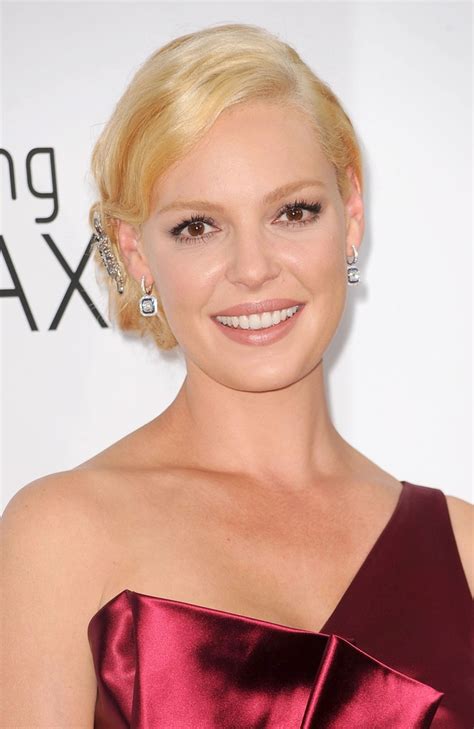 Katherine heigl tully hart art. Firefly Lane: Katherine Heigl (Grey's Anatomy) to Star in ...
