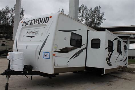 Forest River Rockwood Signature 8312ss Rvs For Sale