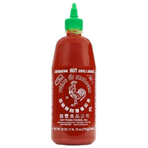 Huy Fong Sriracha Hot Chili Sauce 28oz Sunac Natural Market Brooklyn