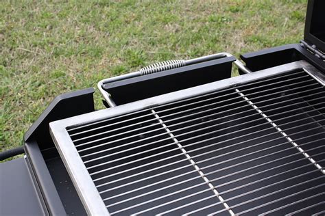 If your outdoor grill requires a grate that is larger or smaller than standard grates, it may be necessary for you to either order or create a custom one. Meadow Creek BBQ36G Commercial Gas Grill