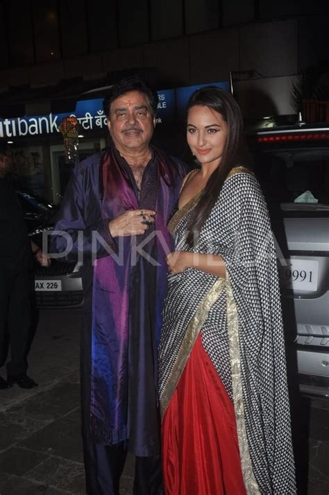 The Sinhas Shatrughan Sinha Poonam Sinha Luv Kush And Sonakshi