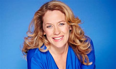 Sarah Beeny How To Create The Perfect Christmas Home