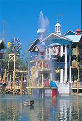 Located in the heart of branson, missouri, silver dollar city is a family friendly amusement park that features more than forty rides and attractions. Geyser Gulch at Silver Dollar City! | Silver dollar city