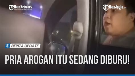 Viral Video Aksi Koboi Arogan Todongkan Senpi Di Tol Pakai Mobil Dinas