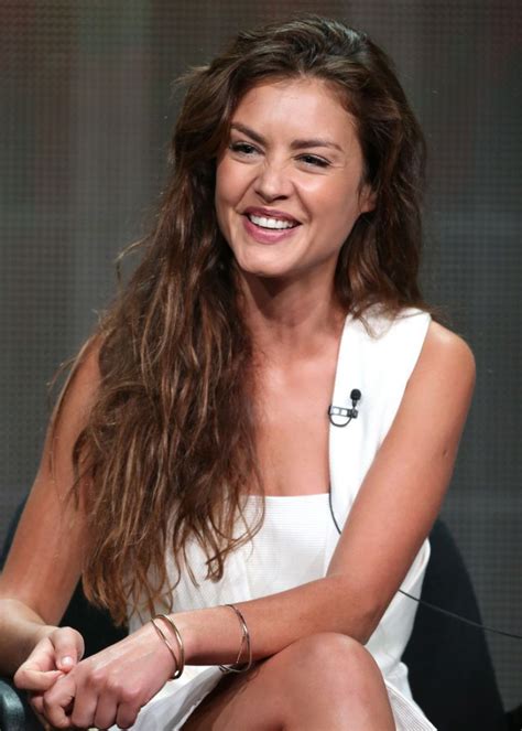 Hannah Ware The Epitome Of Gorgeous Love Her Smile Fav Celebs Uk Actors Her Smile